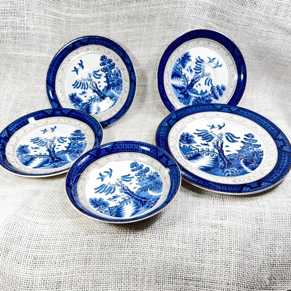 Vintage Occupied Japan Ironstone Blue Willow China Lot 5 Mixed Pieces Gold Trim